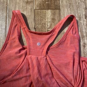 COPY - Lululemon women’s tank, size 8. Cute and f…